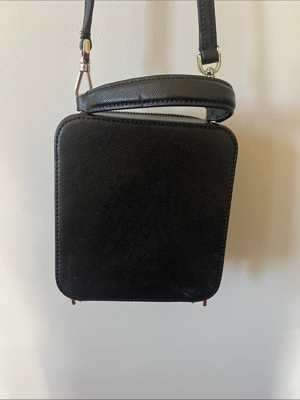 kate spade Black and White Cat Face purse. EUC - Picture 5 of 6